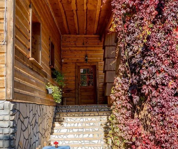 Zbojník Casa de hóspedes 3*